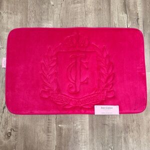 NEW Juicy Couture Pink Memory Foam Bath Rug Mat Logo Crown Crest